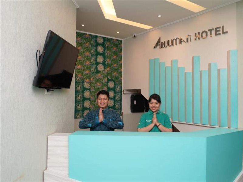 Aruuman Hotel Simpanglima Semarang Exterior foto
